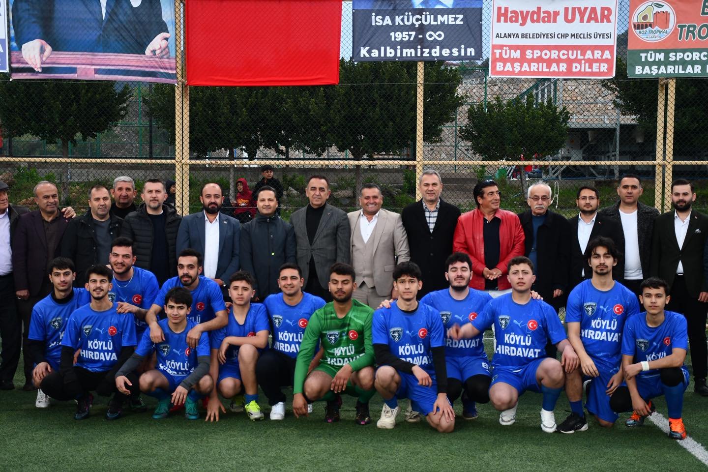 KESTEL'DE İSA KÜÇÜLMEZ FUTBOL TURNUVASI BAŞLADI