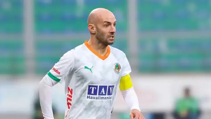 ALANYASPORLU EFECAN AMELİYAT OLDU