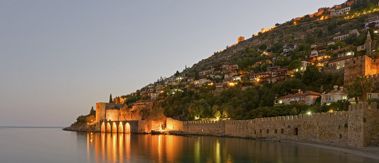 RUSLARIN TERCİHİ ALANYA