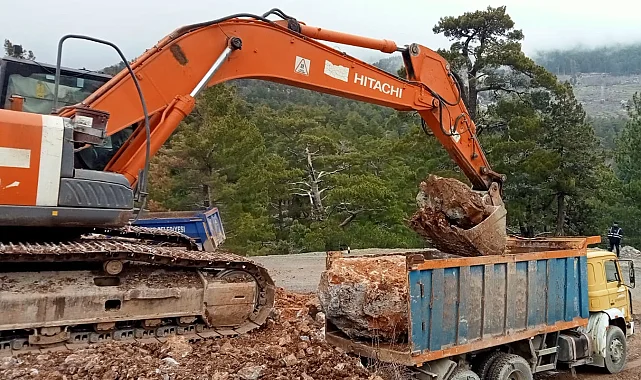 BÜYÜKŞEHİR KIRSALDA ÇALIŞIYOR