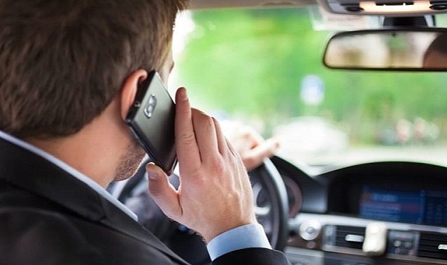 Trafikte cep telefonu kullanımına ağır yaptırımlar: Yeni dönem başladı