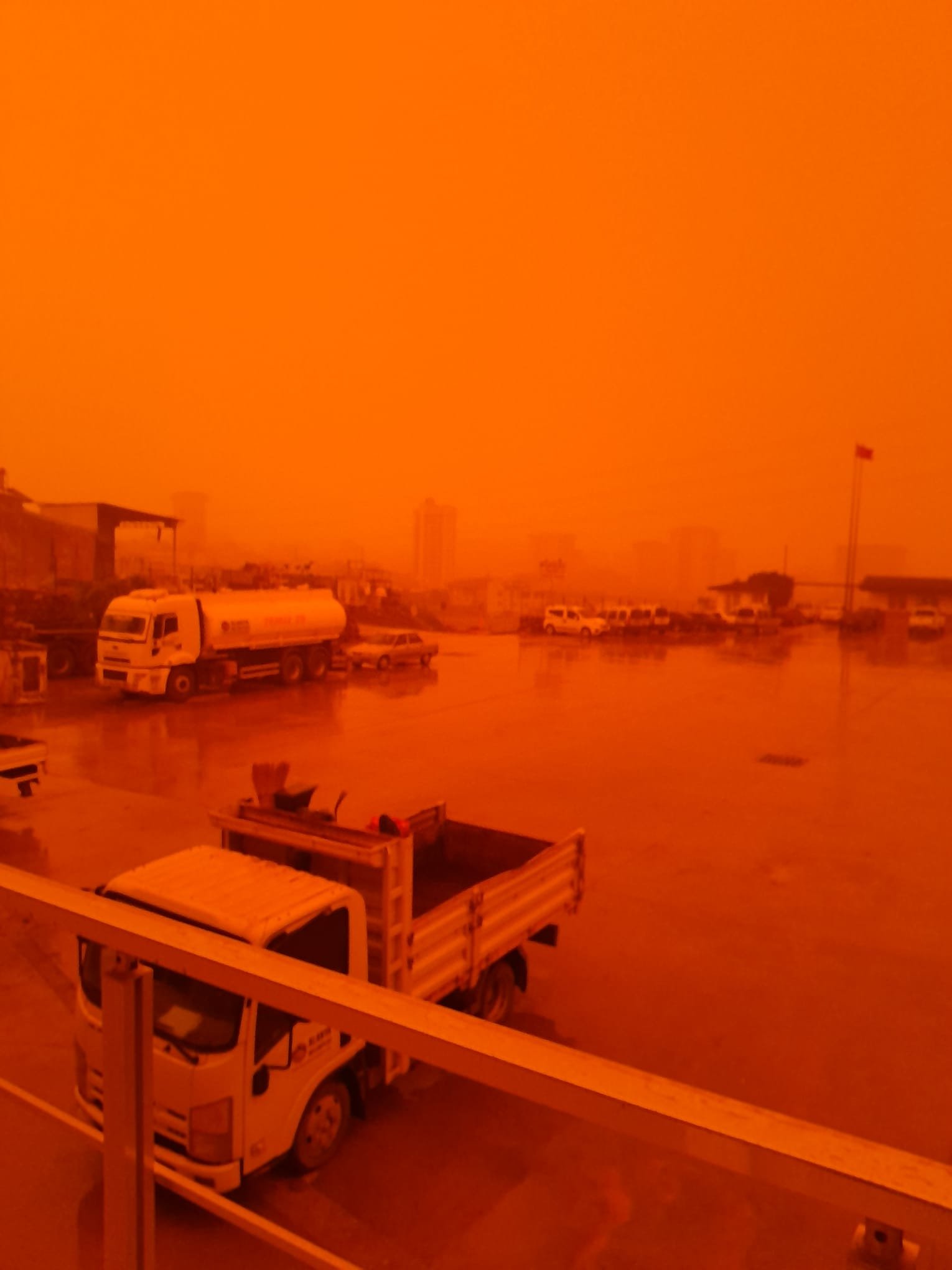 ALANYA'YI TOZ BULUTU KAPLADI