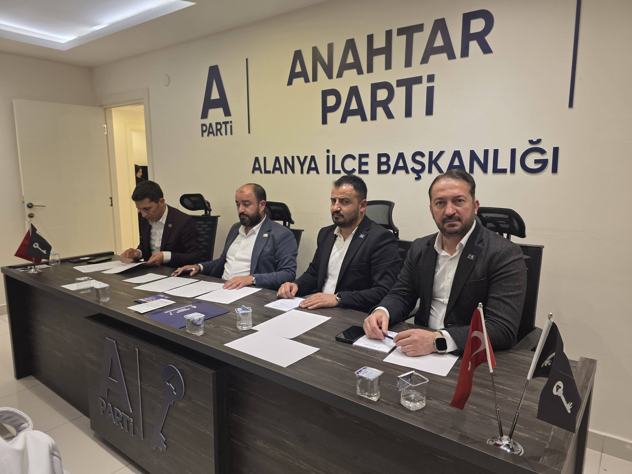 'ALANYA İÇİN ÇALIŞIYORUZ'