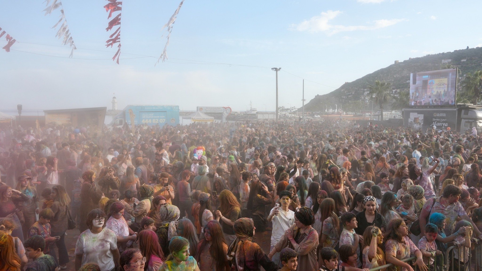 8. ULUSLARARASI ALANYA ÇOCUK FESTİVALİ’NDE MUHTEŞEM FİNAL
