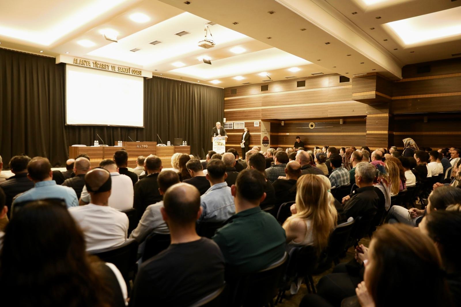 ALANYA'DA GIDA VE HİJYEN ZİRVESİ