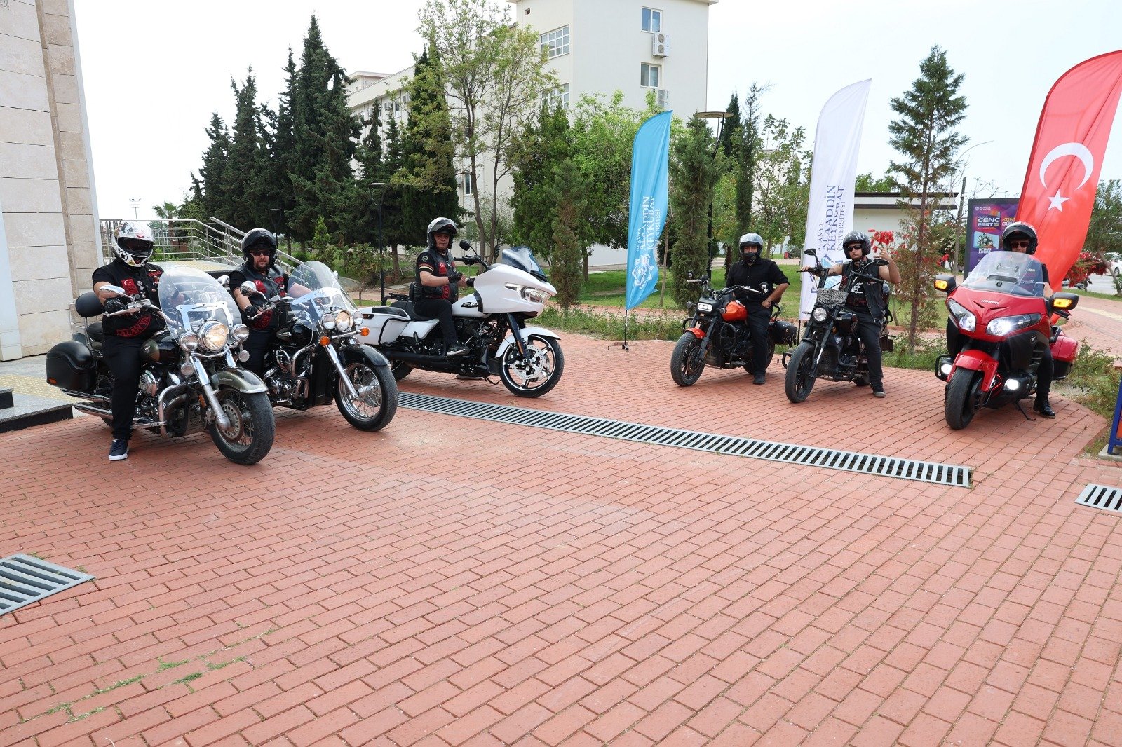 '120 BİN MOTOSİKLET KAZASINDA 2 BİN İNSAN ÖLDÜ'