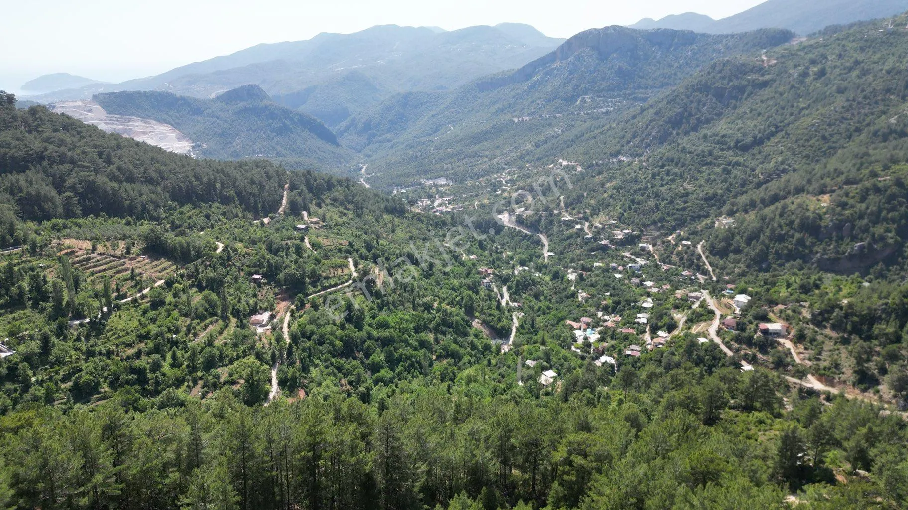 ALANYA'DA O MAHALLEDE CENAZE YEMEĞİ YASAKLANDI