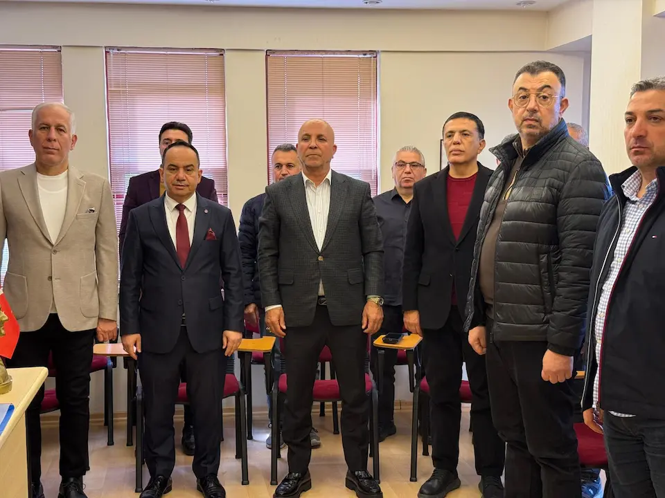 KUYUMCULAR ODASI'NDA ÇAVUŞOĞLU YENİDEN BAŞKAN