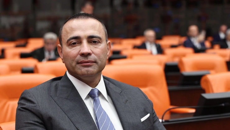 "TURİZMDE DARALMA YÜZDE 50'Yİ BULUYOR'