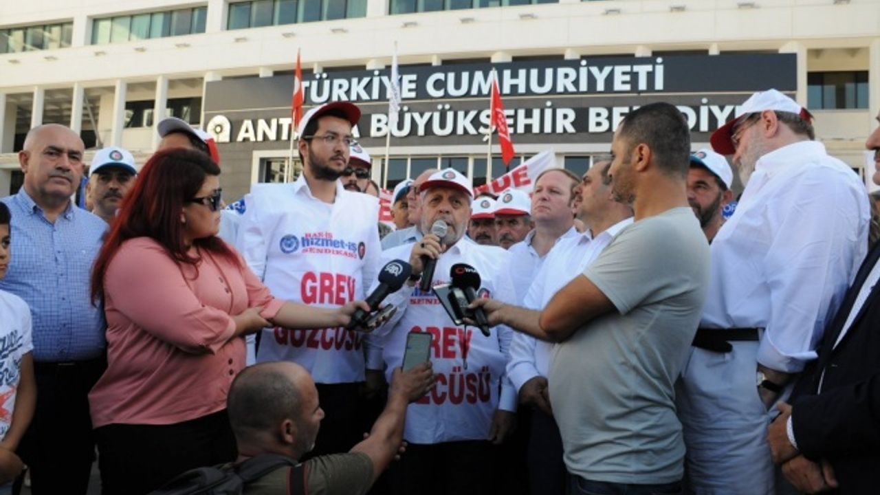 Antalya Büyükşehir Belediyesindeki grev 666’ıncı gününde