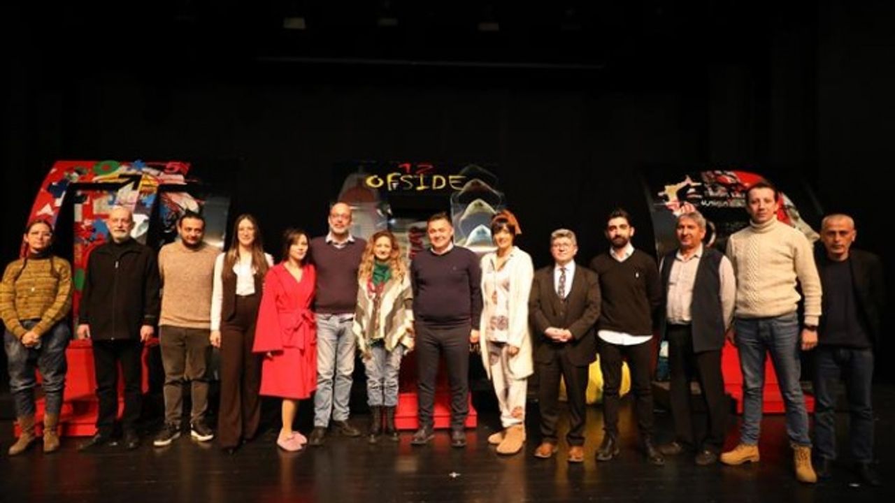 ALANYA BELEDİYE TİYATROSU’NDAN DÜNYA TİYATRO GÜNÜ İÇİN YENİ OYUN