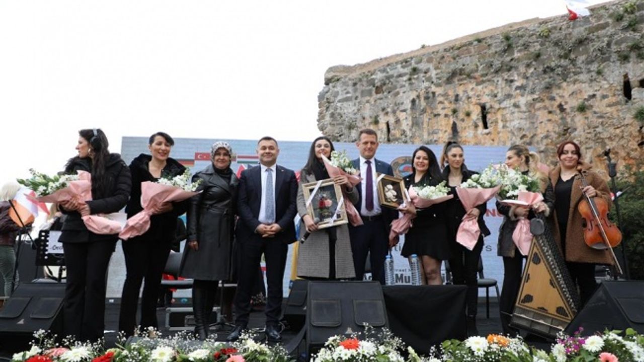 ALANYA BELEDİYESİ 8 MART’TA 80 ÜLKEDEN KADINLARI BİR ARAYA GETİRDİ