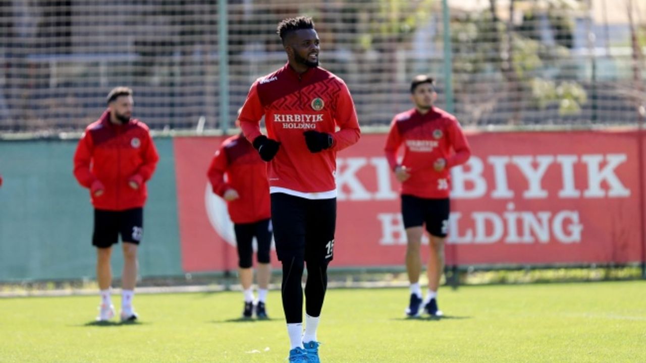 Alanyaspor, Göztepe maçına hazırlanıyor