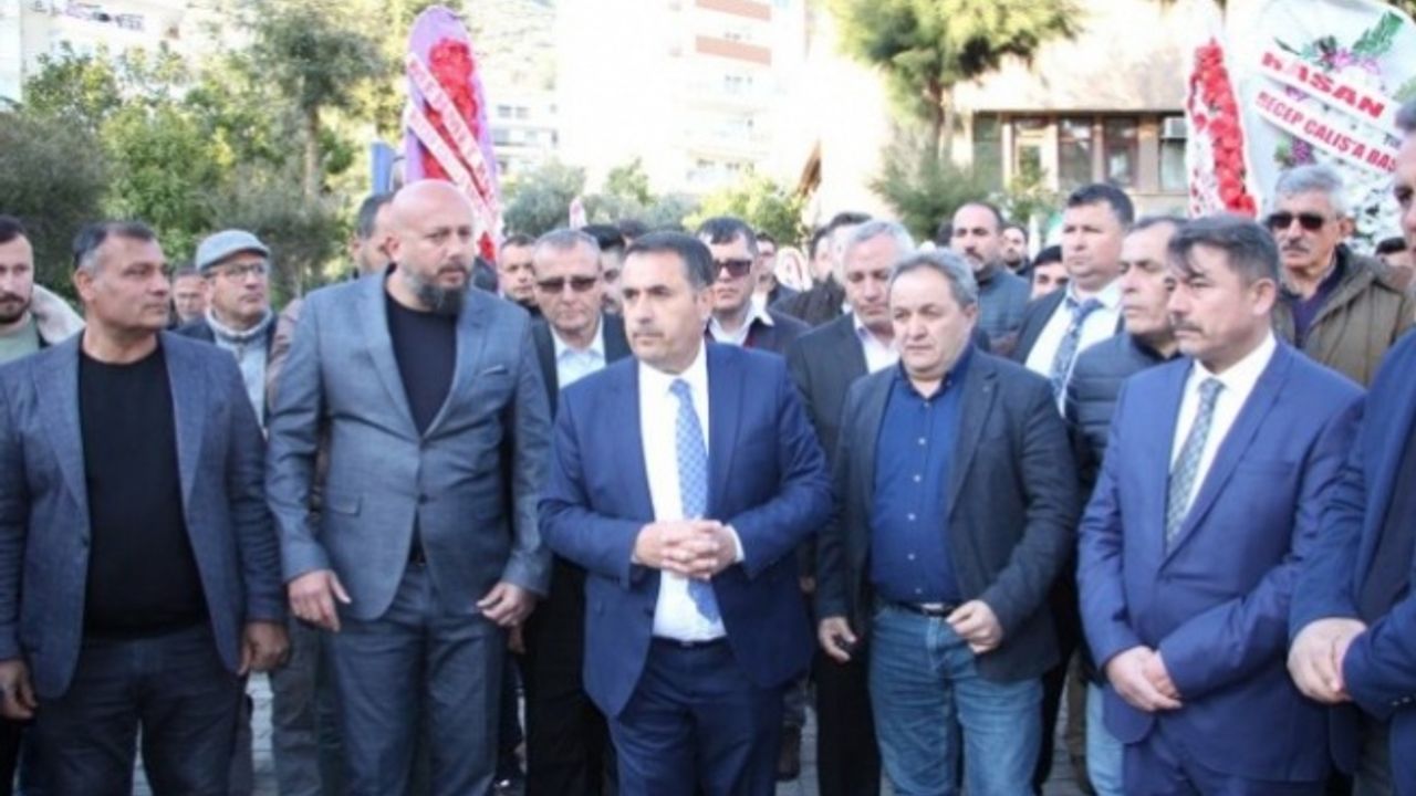 Çalış’tan havai fişekli kutlama tepkisi!