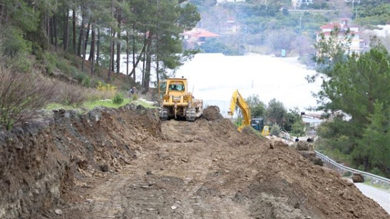 DİMÇAYI TRAFİĞİNE ACINAR YOLU İLE NEŞTER VURULACAK