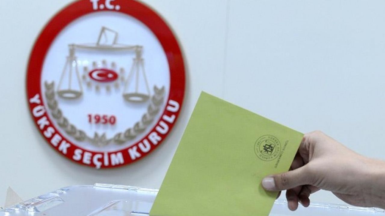 SEÇİM BARAJI YÜZDE 7'YE DÜŞÜYOR