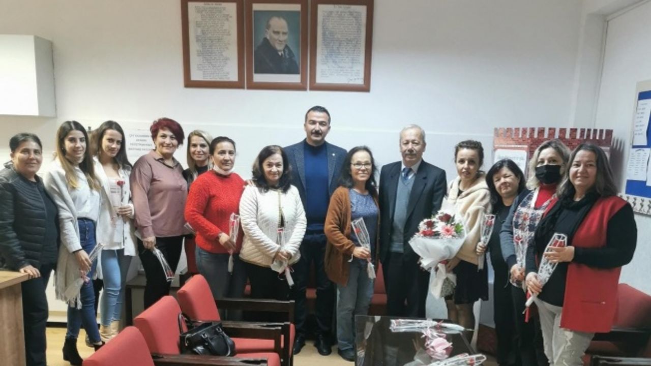 TÜRK EĞİTİM SEN, KADIN ÖĞRETMENLERİ UNUTMADI