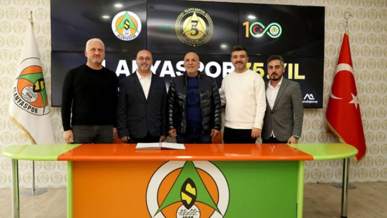 'Alanyaspor 75. Yıl Vizyon Kitap Projesi'nin protokolü imzalandı