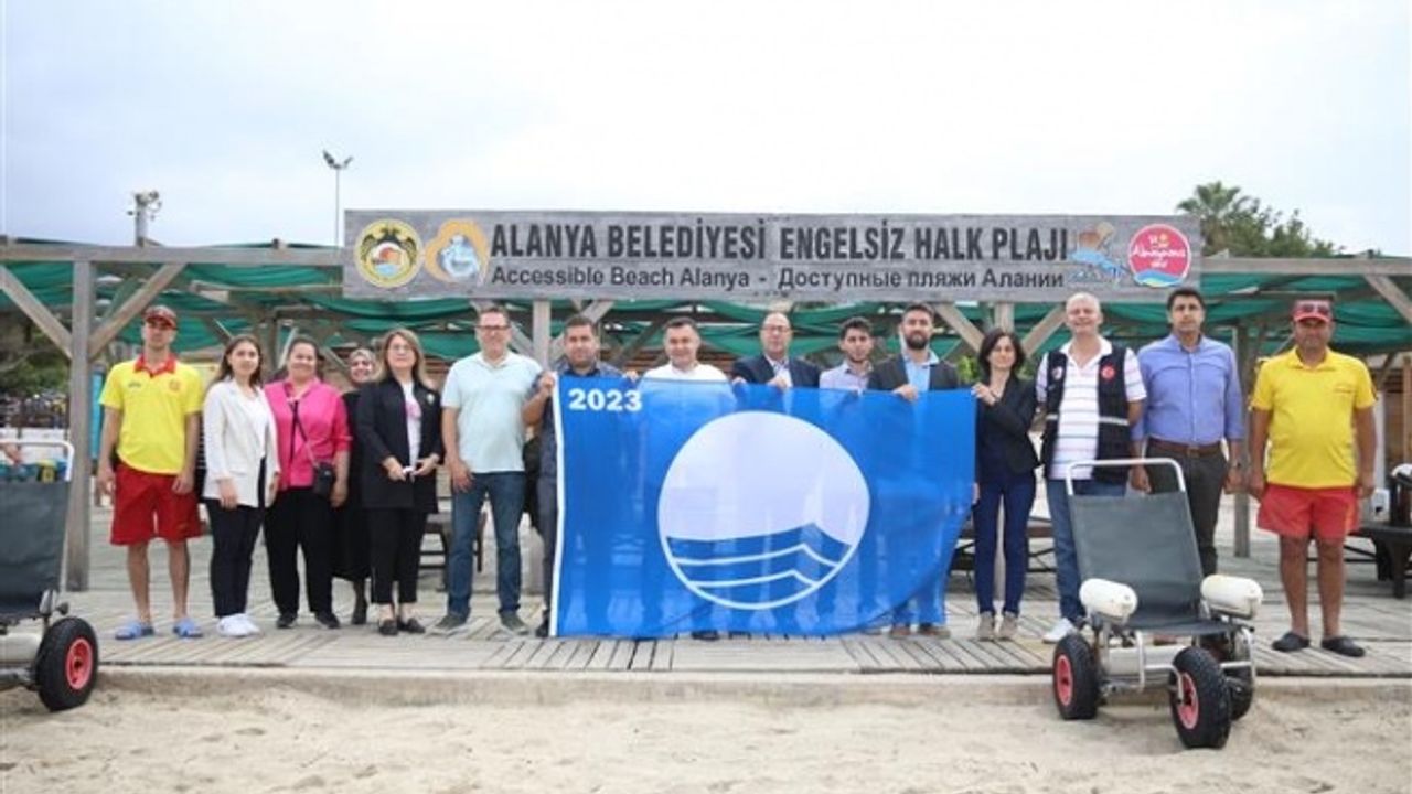 ALANYA 2023 YAZ SEZONU ÖNCESİ MAVİ BAYRAKLI İŞLETMELER DENETLENİYOR