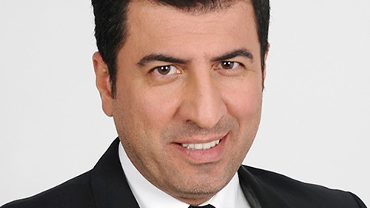 ALTSO, ÜNLÜ OYUNCU HAKAN BİLGİN’İ ALANYA’YA GETİRİYOR