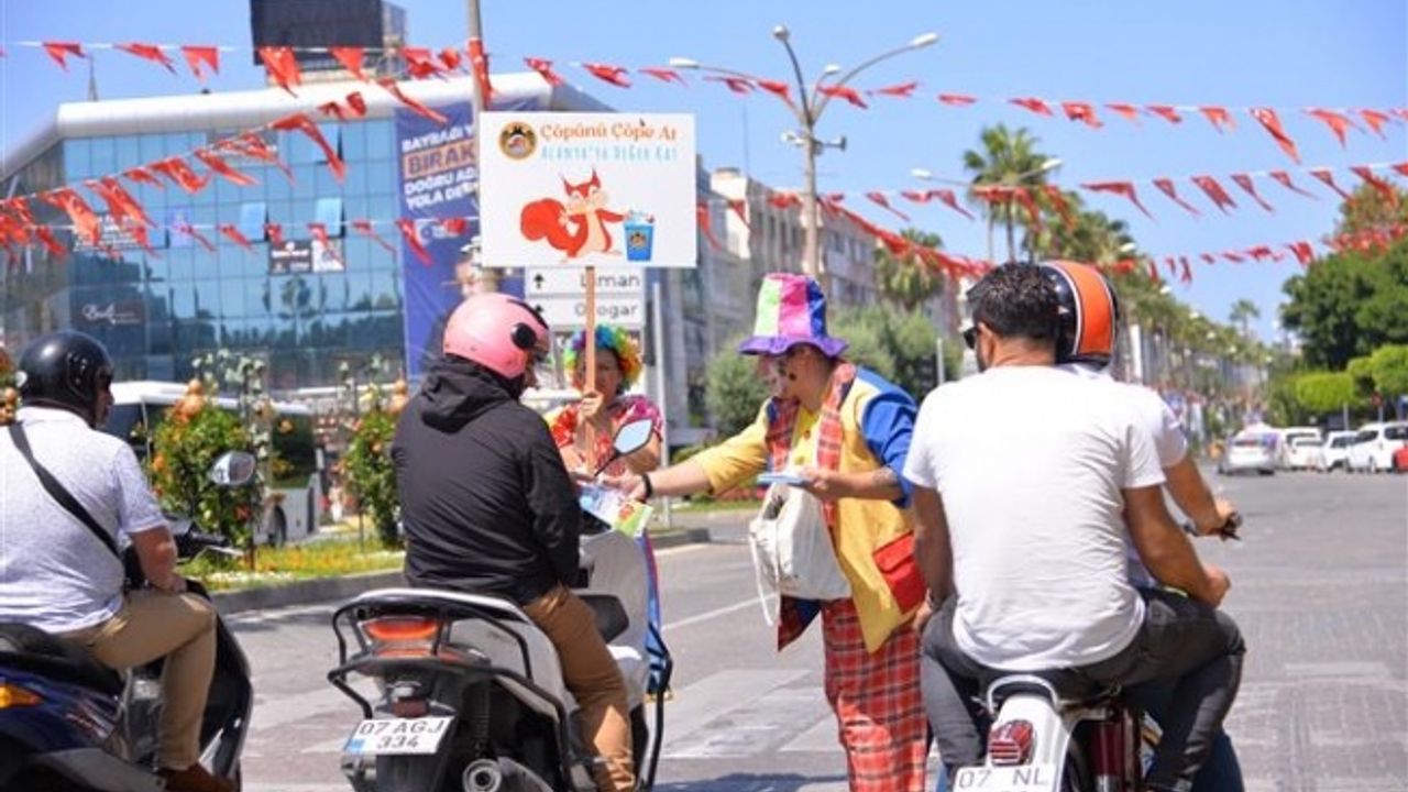 ÇÖPÜNÜ ÇÖPE AT ALANYA’YA DEĞER KAT PROJESİNE YOĞUN İLGİ