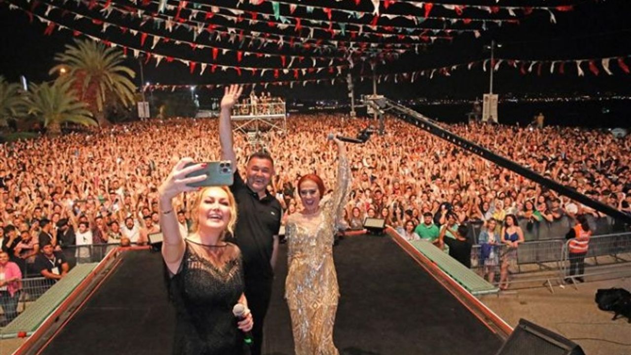 FESTİVALİN KAPANIŞ GECESİ YILDIZ TİLBE İLE ZİRVE YAPTI TARİHİ KALABALIK! TARİHİ COŞKU!