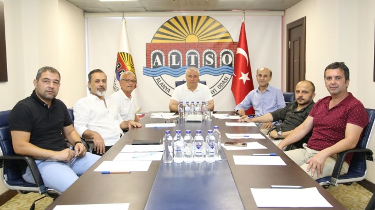 ERDEM: “DÖVİZ KAZANDIRAN TESİSLER DE 5 PUANLIK İNDİRİMDEN FAYDALANSIN’