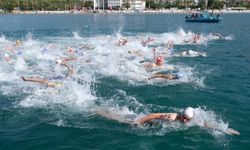 AÇIK SU YÜZME MİLLİ TAKIM SEÇMELERİ VE TÜRKİYE ŞAMPİYONASI YAPILDI