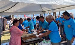 BÜYÜKŞEHİR ALANYA AŞEVİ'NDEN YEMEK İKRAMI