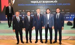 AK PARTİ'DE TOKLU DİKKATLERİ ÜZERİNE ÇEKİYOR