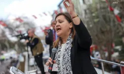 CHP'Lİ BURCU KÖKSAL AK PARTİ'YE GEÇİYOR