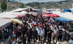 MHP'DEN GÖVDE GÖSTERİSİ