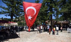 GEVNE'DE TÜRKÜ ŞÖLENİ VAR