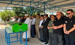 ESKİ BAKANLAR CENAZEYE KATILDI