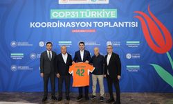 ALANYASPOR'DAN BAKAN KURUM'A HEDİYE