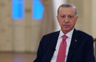 Cumhurbaşkanı Erdoğan, katıldığı canlı yayında emeklilere yönelik bir müjde verdi.