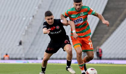 Alanyaspor, puanı uzatmada penaltıyla kurtardı!