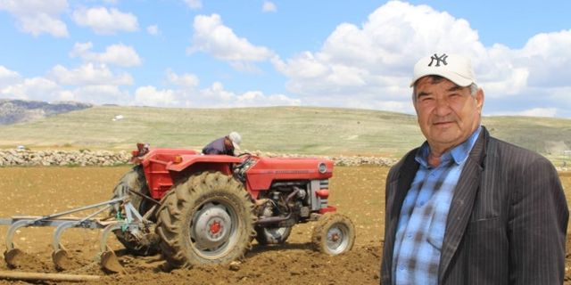 Büyükşehir’den Gazipaşalı çiftçilere nohut desteği