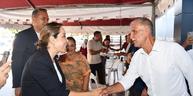 BAŞKAN ÖZKAN'DAN AŞURE İKRAMI