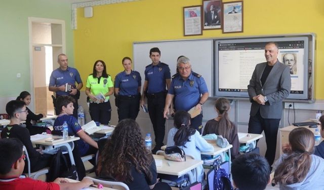 Gazipaşa İlçe Emniyet Müdürü Şen öğrencilere polisliği tanıttı
