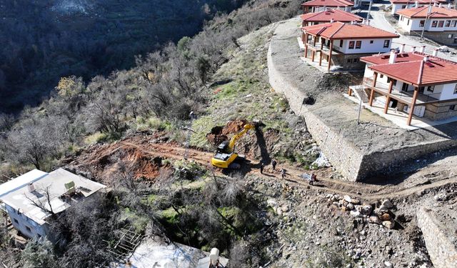 ALANYA'DA KIRSALA YOL HİZMETİ