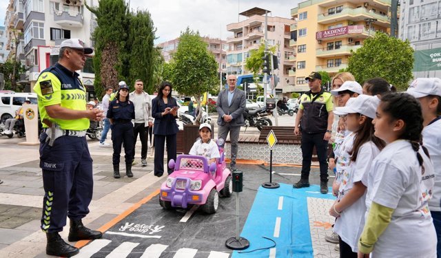 TRAFİK HAFTASINDA ANLAMLI ETKİNLİK
