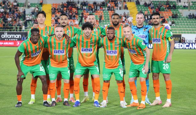 ALANYASPOR SEZONU KAPATIYOR