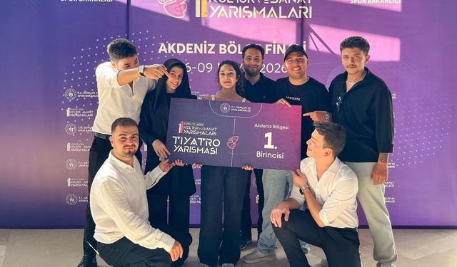 ALKÜ’LÜ GENÇLERDEN TİYATROYA DAMGA VURAN BAŞARI