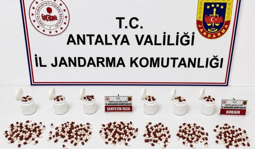 Alanya’da jandarmadan uyuşturucu operasyonu