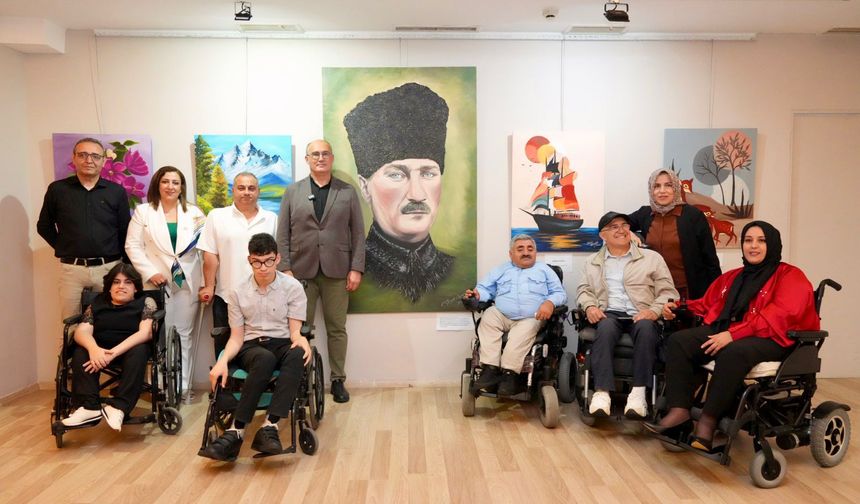 ALANYA’DA ENGELLER SANATLA AŞILDI