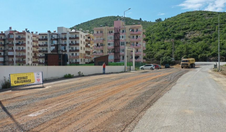 2 YENİ KÖPRÜDE ÜSTYAPI ÇALIŞMALARI BAŞLADI