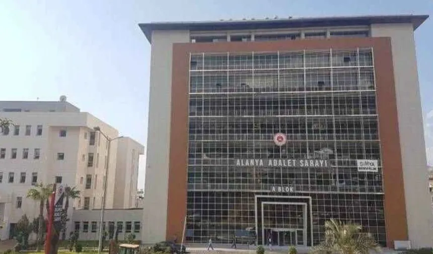 TUTUKLANACAĞI SÖYLENİNCE KRİZ GEÇİRDİ