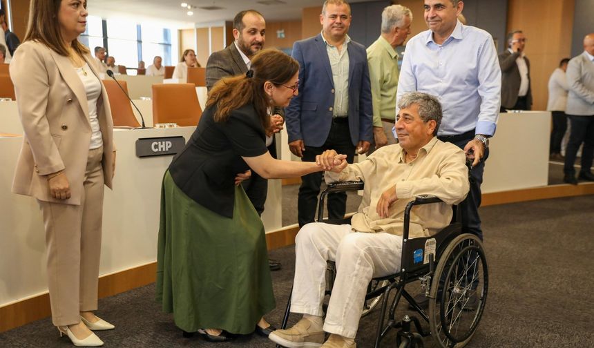SERVET ÜNLÜ İLK KEZ MECLİSTE