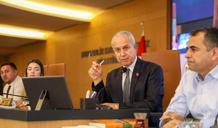 'ALANYA'YI PLANLI ŞEKİLDE YENİLİYORUZ'